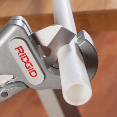 Rıdgıd 23493 PC-1375 3-35mm Tek Darbeli Plastik Boru Kesme Makası